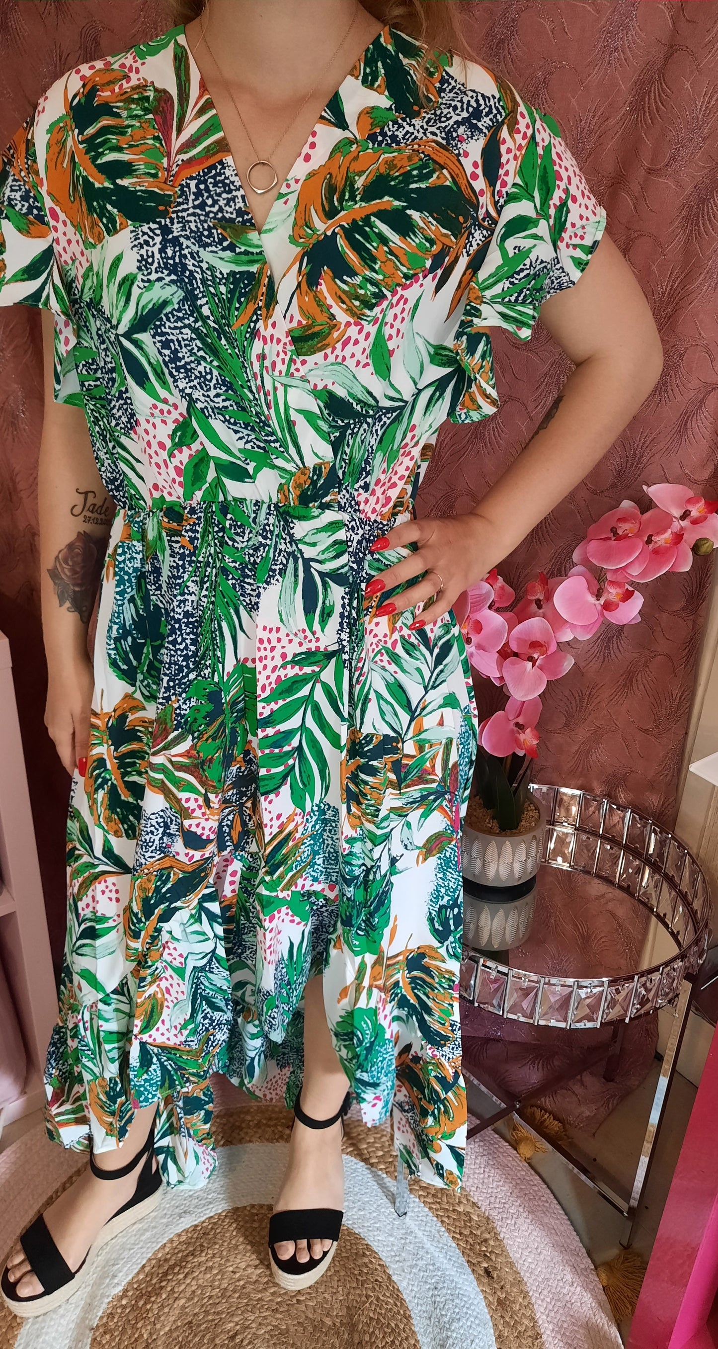 Robe à motif feuilles