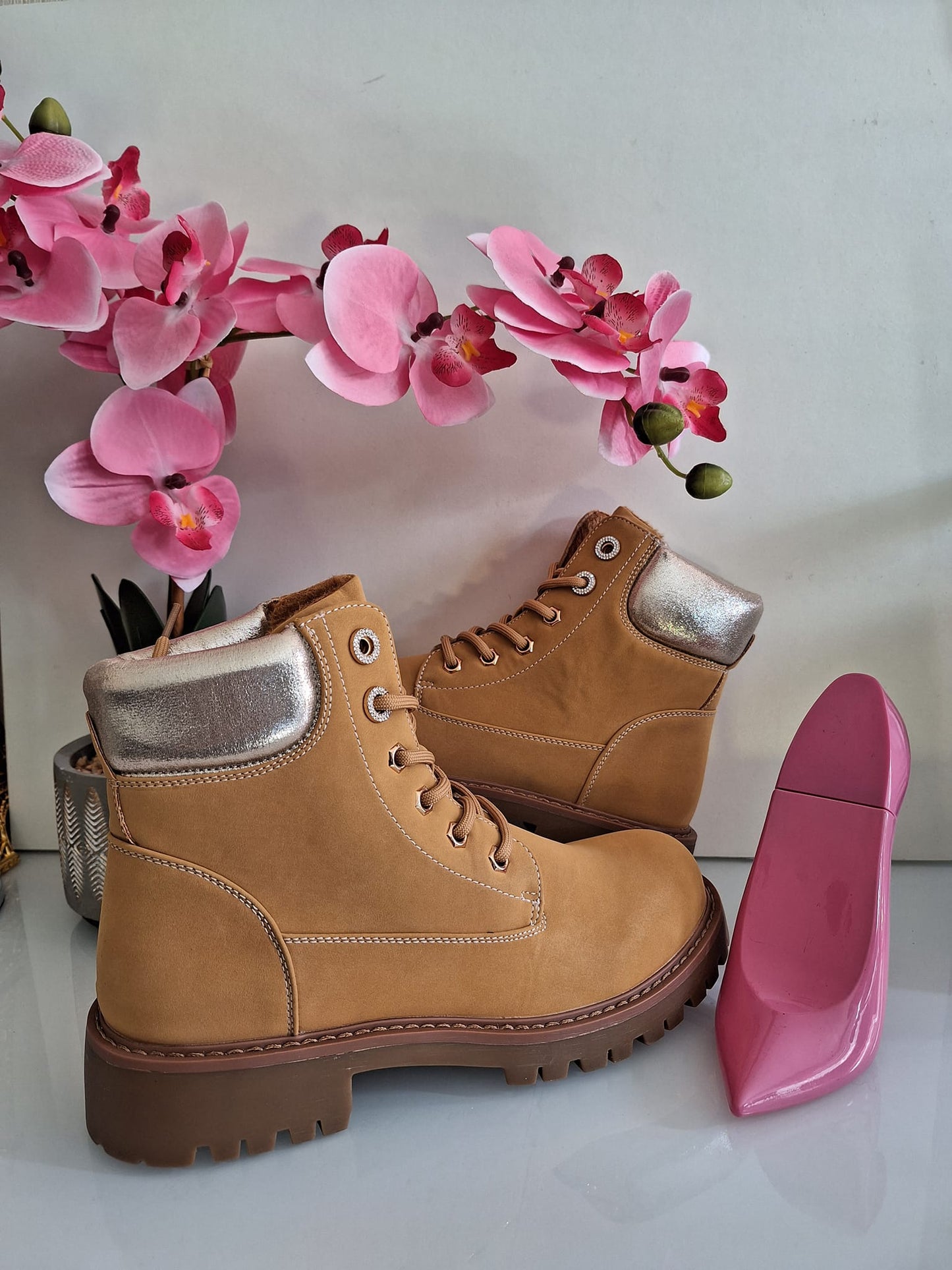 Réf 51 Bottines Camel
