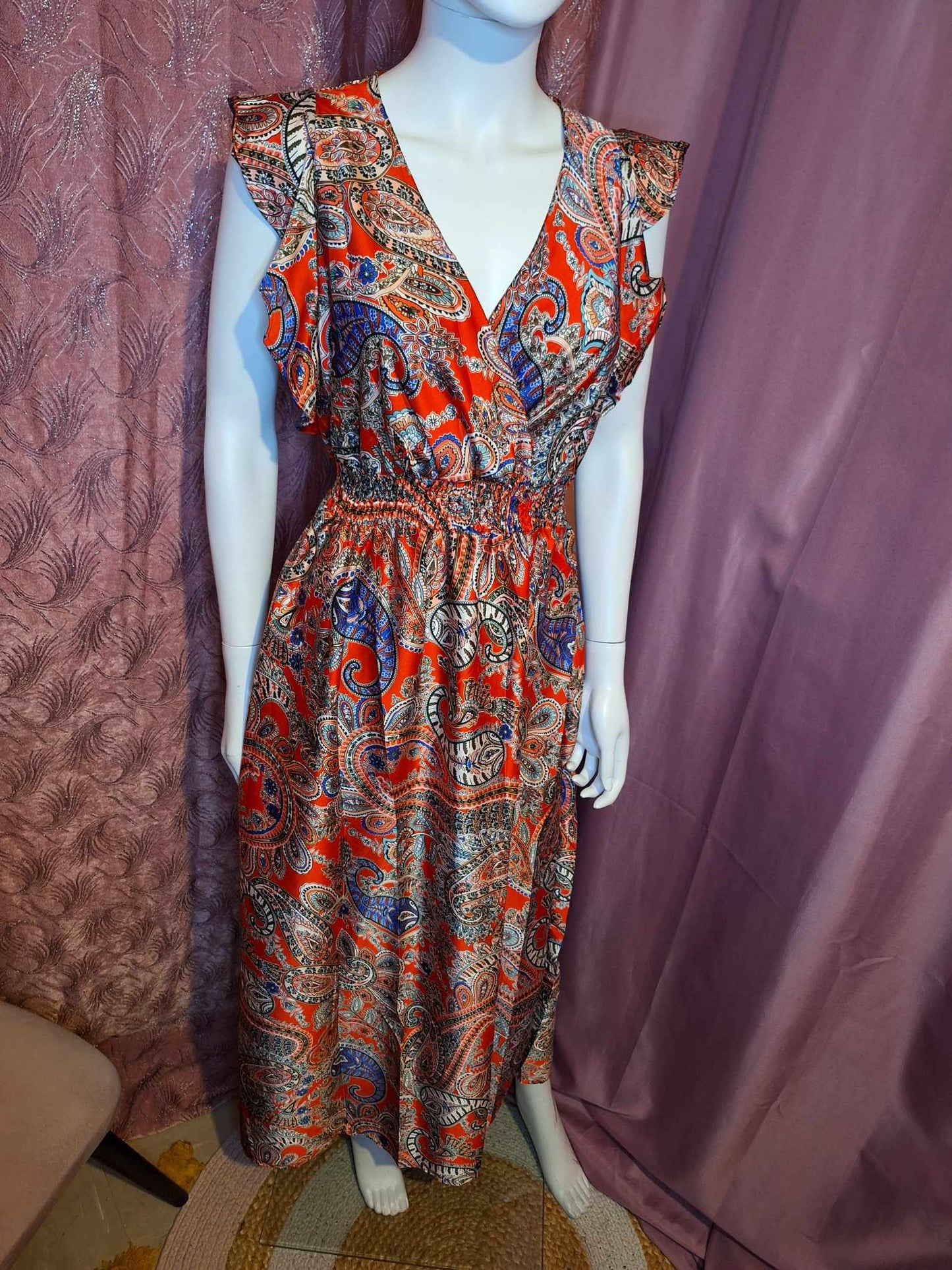 87 Robe longue satiné
