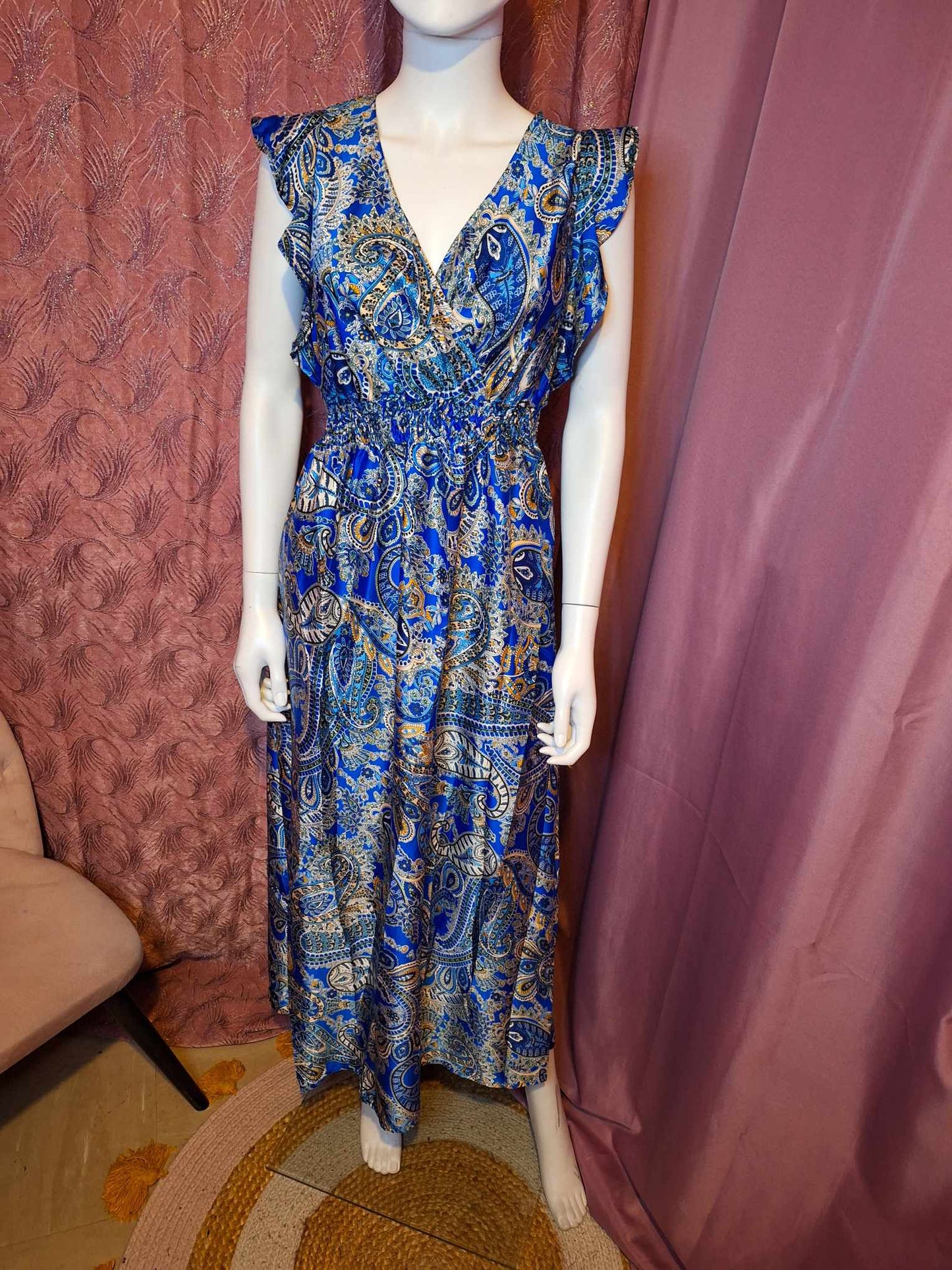 87 Robe longue satiné