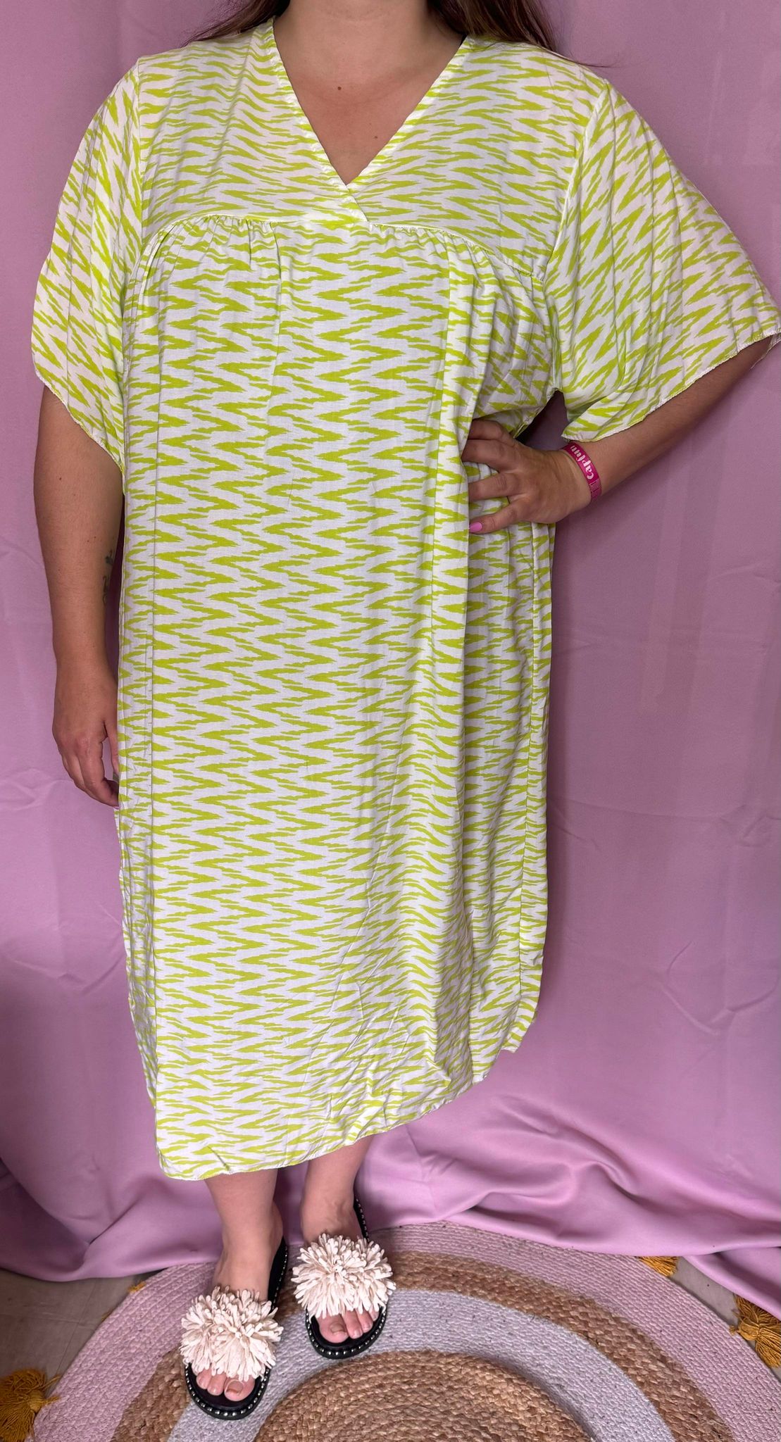 165 Robe mi-longue