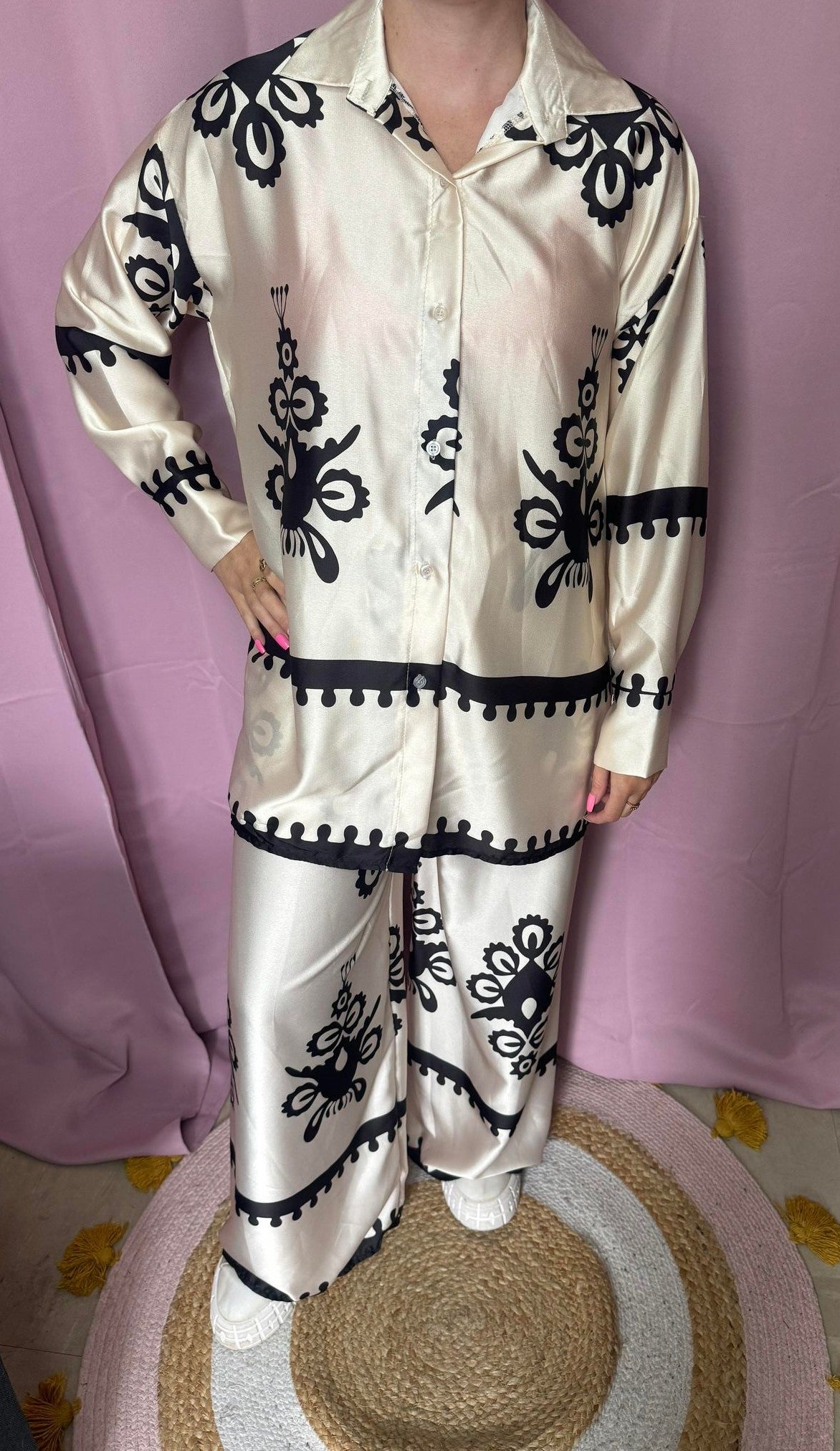 217 Ensemble satiné à motif