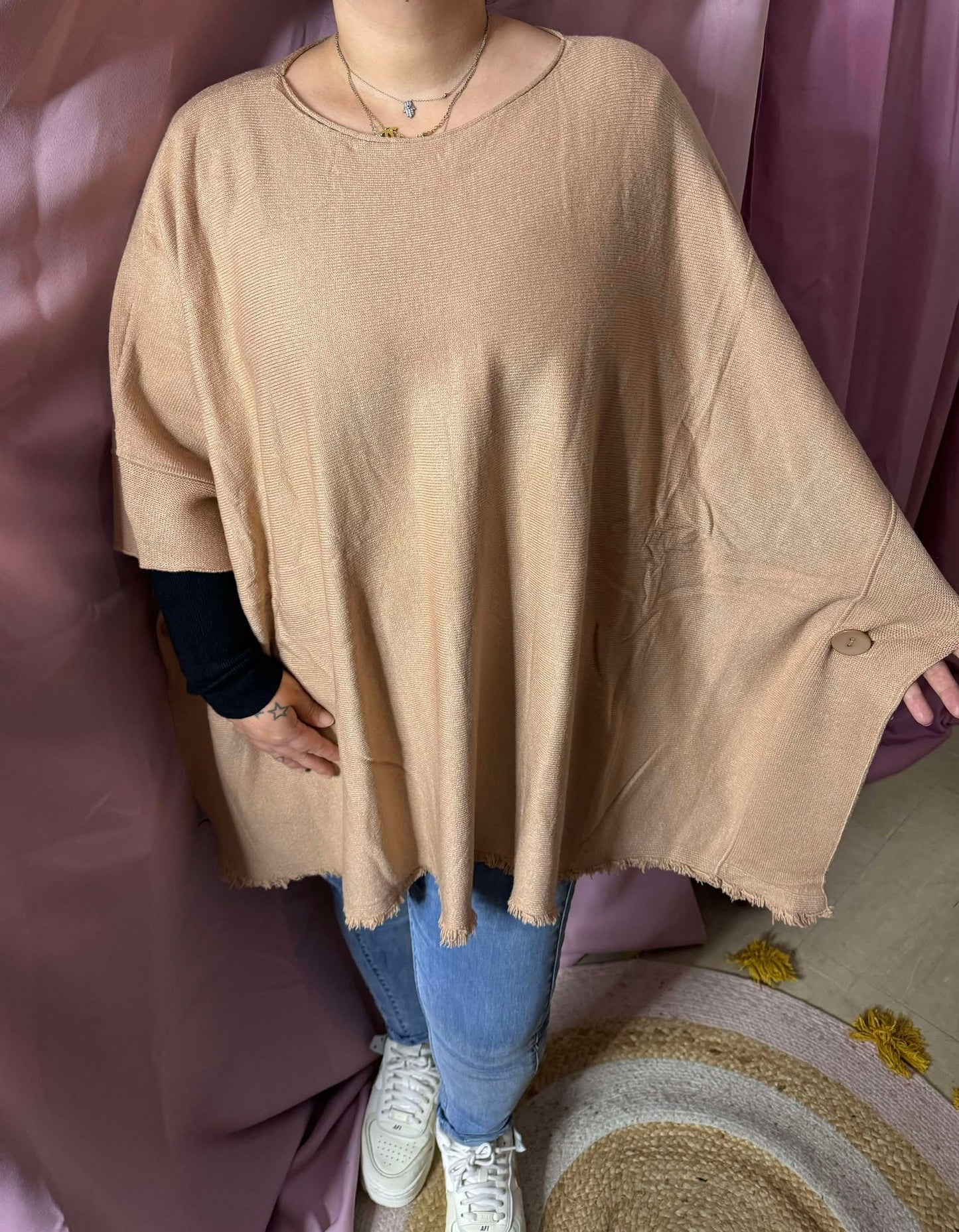 393 Poncho pull
