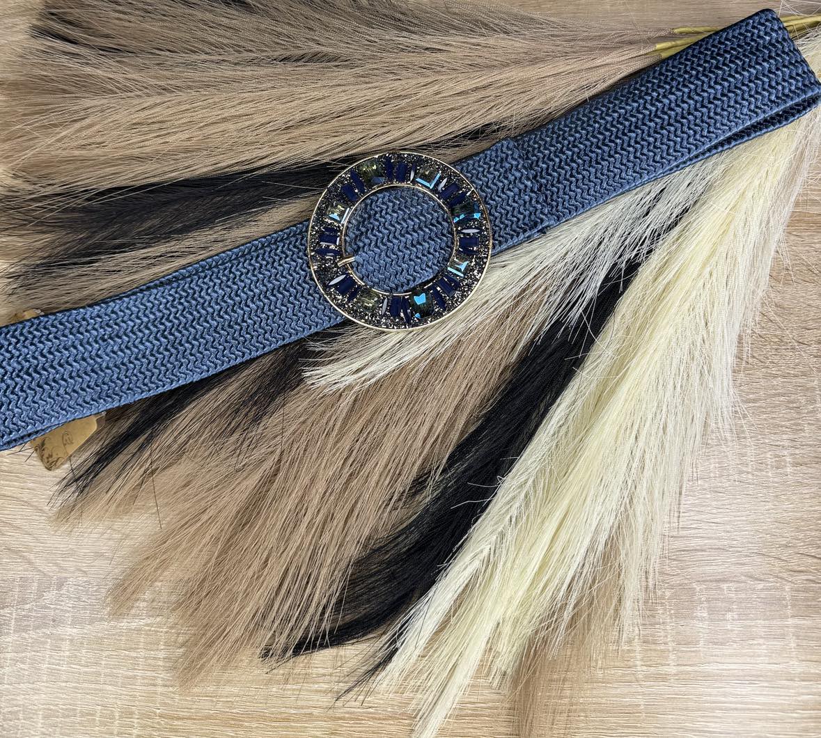 Ceinture boucle ronde perles