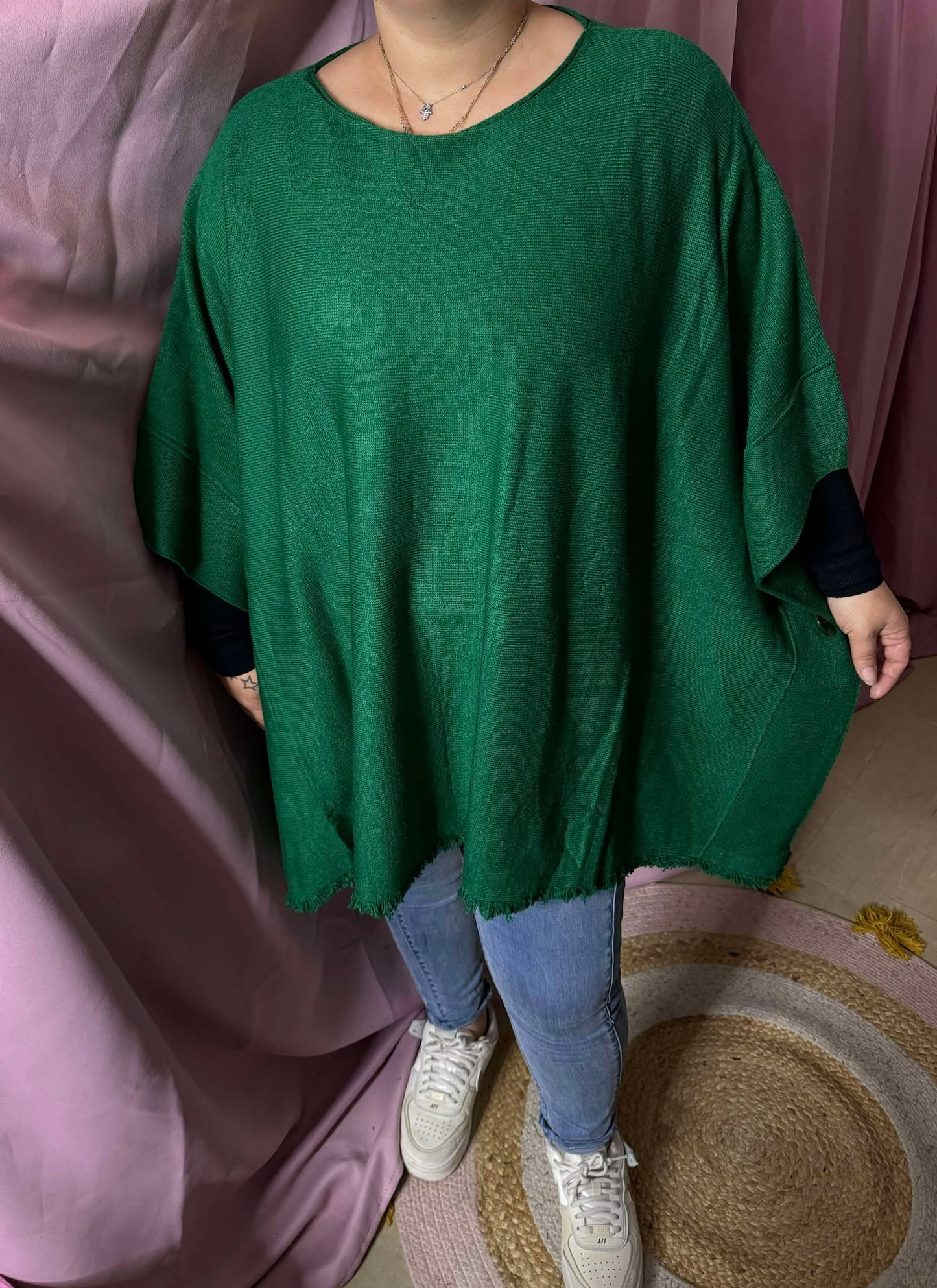 393 Poncho pull