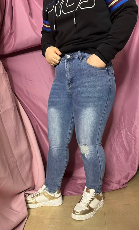 320 Jeans destroy slim