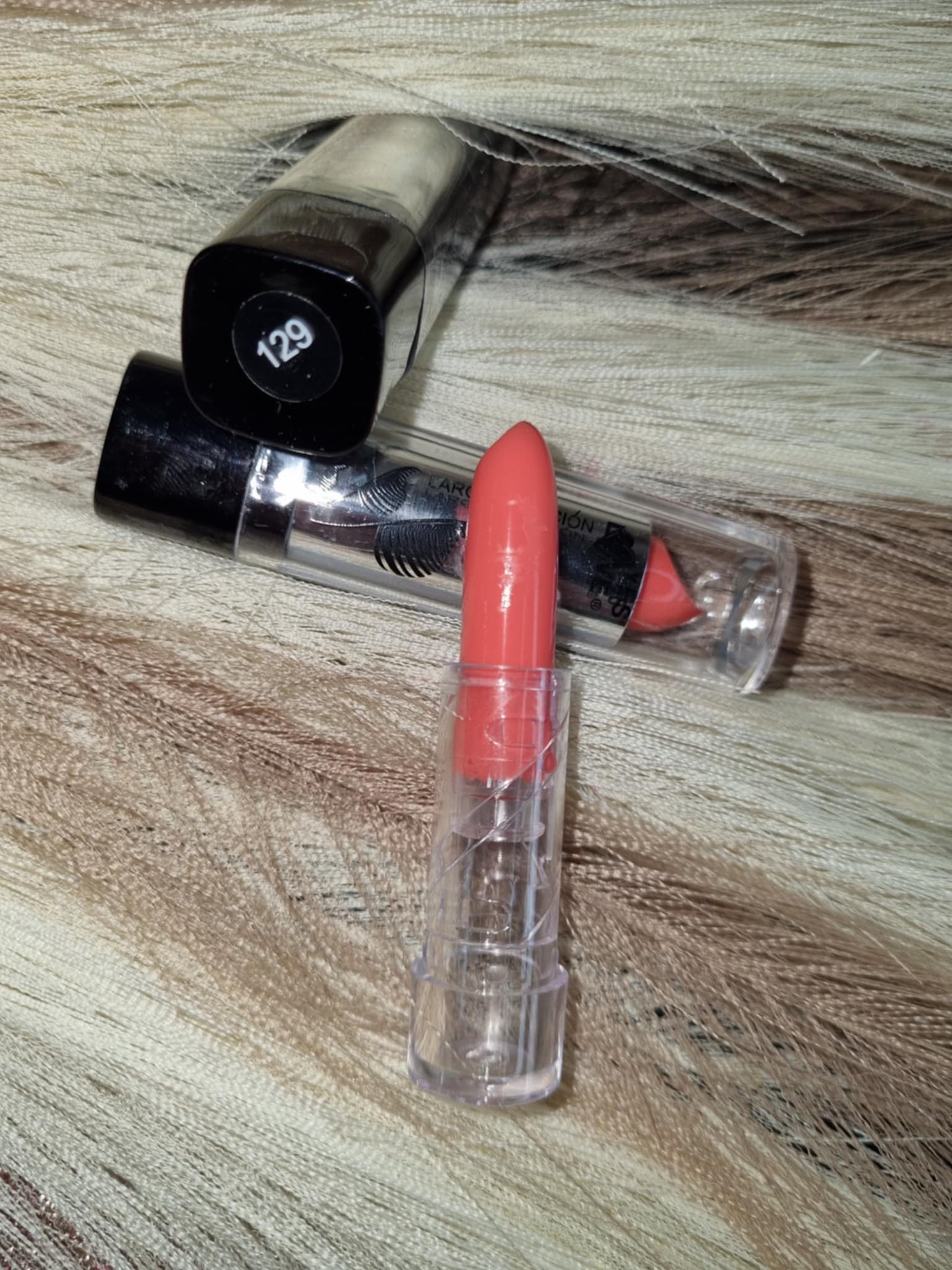 H Rouge à lèvres revitalisent