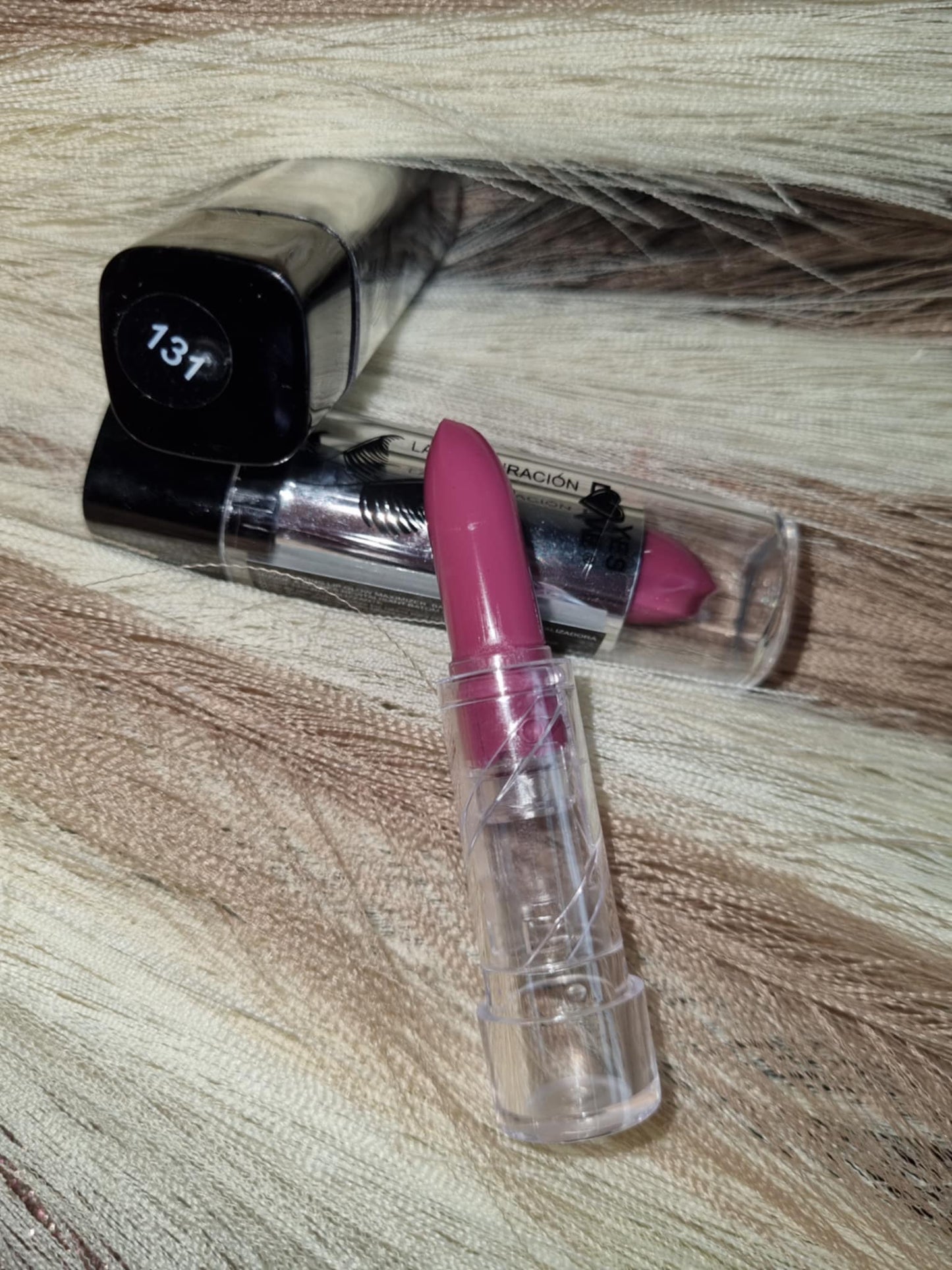 H Rouge à lèvres revitalisent