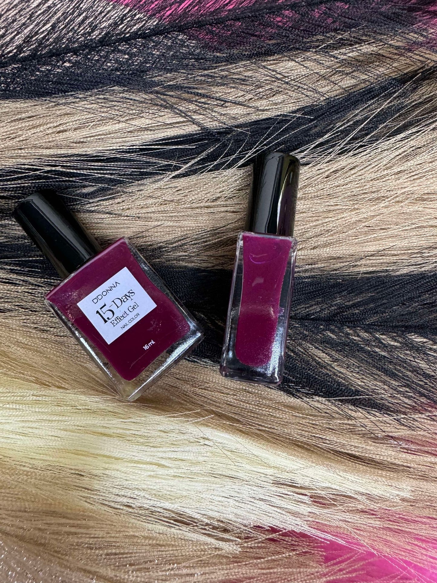 Vernis à ongle effet gel