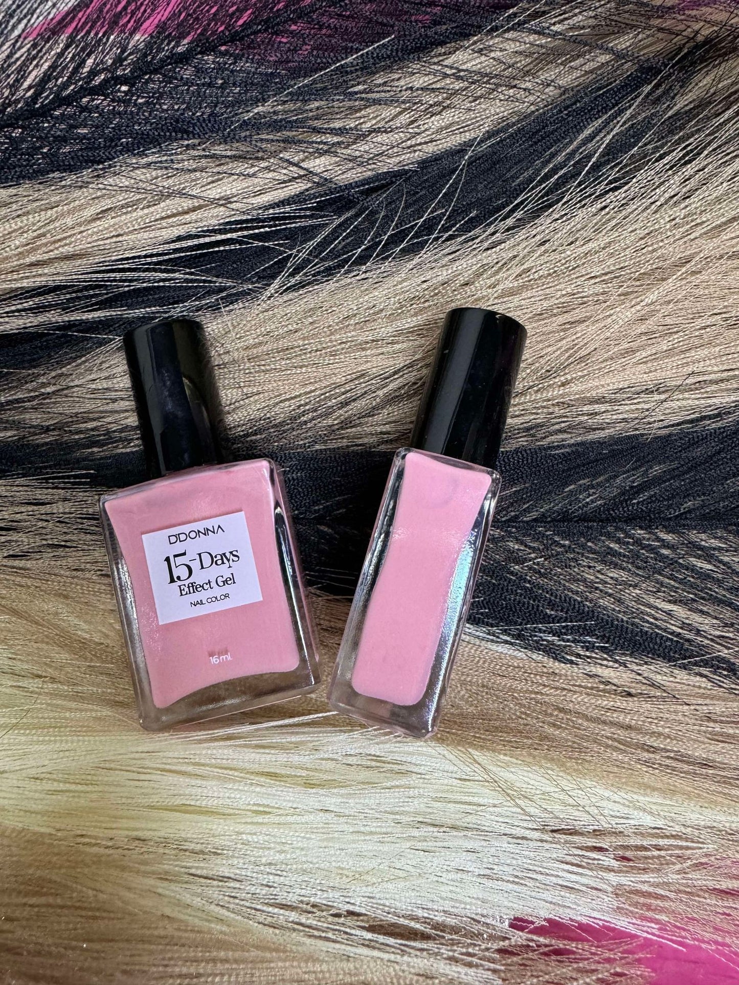 Vernis à ongle effet gel
